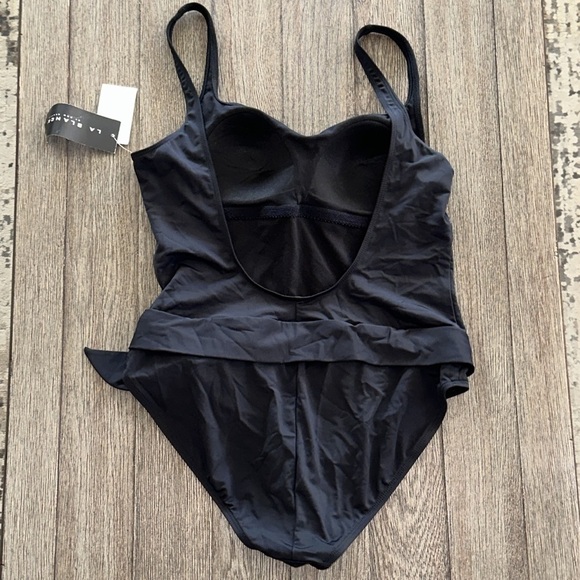 La Blanca one piece swimsuit - Picture 2 of 7